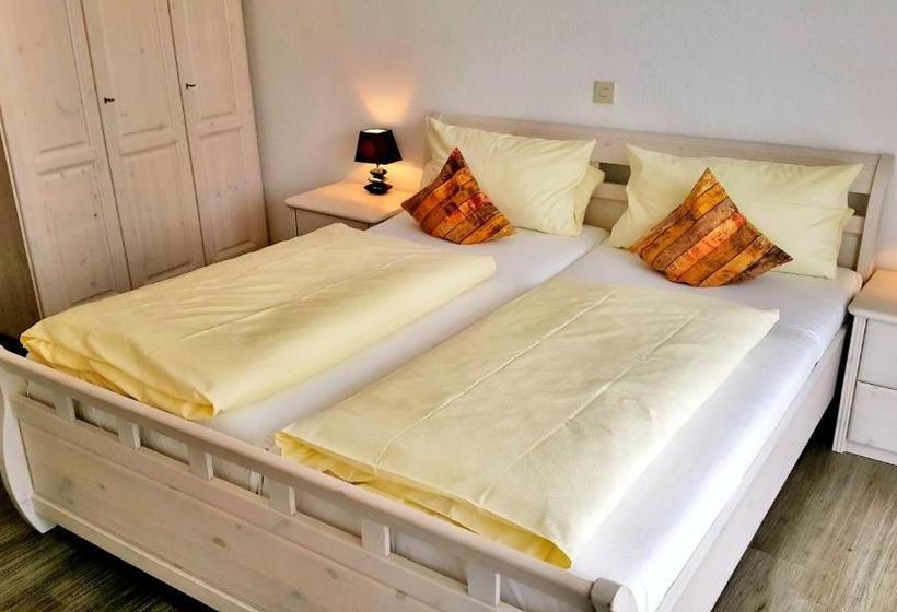 בית מלון כפרי Landgasthof Zum Stern