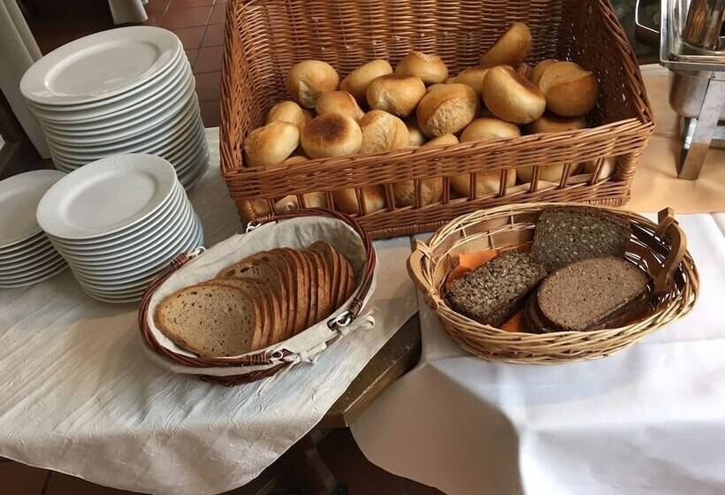 בית מלון כפרי Landhaus Brunnenhof