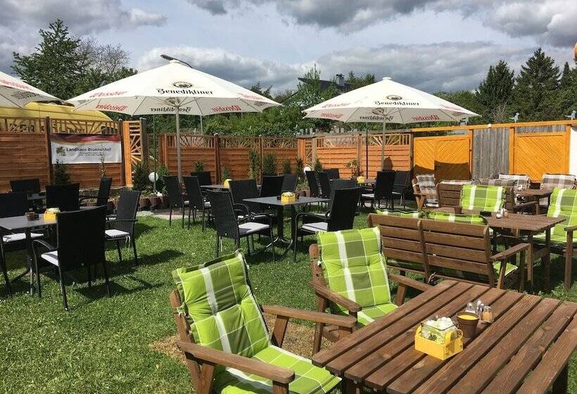 בית מלון כפרי Landhaus Brunnenhof