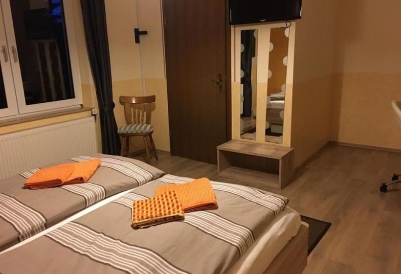 בית מלון כפרי Landhaus Brunnenhof