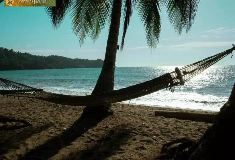 هتل Poor Man S Paradise Lodge