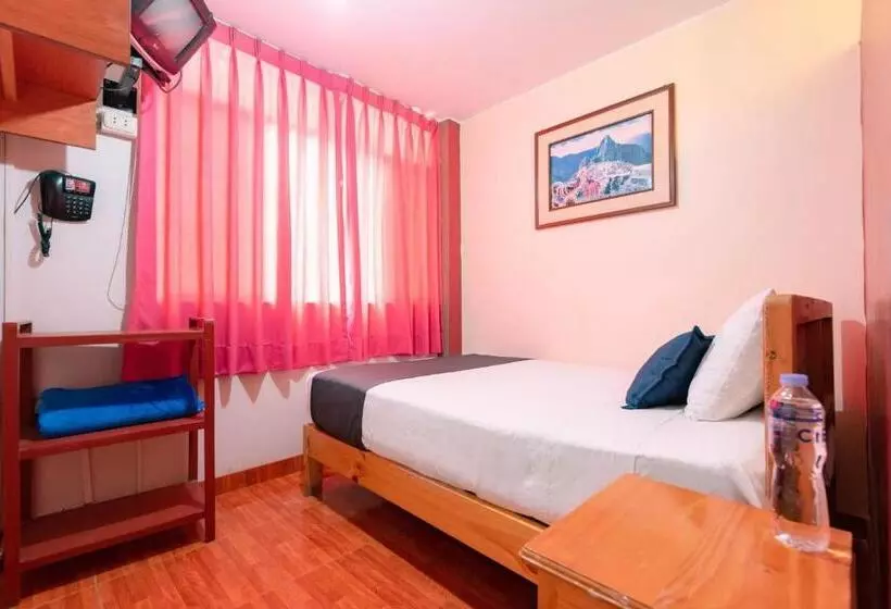 هتل Savoy Ica