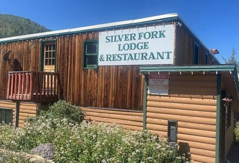 هتل Silver Fork Lodge & Restaurant