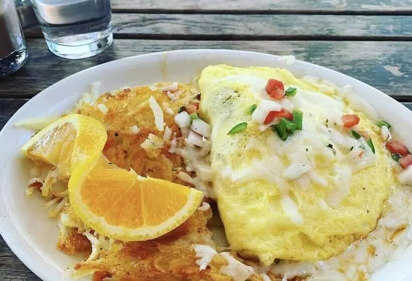 هتل Silver Fork Lodge & Restaurant