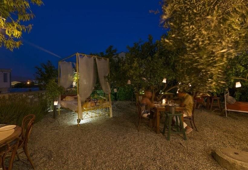 Отель Sudan Palas Guest House