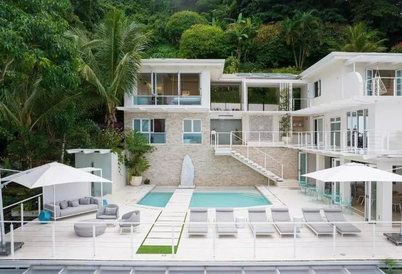 ホテル The Retreat Costa Rica   Wellness Resort & Spa