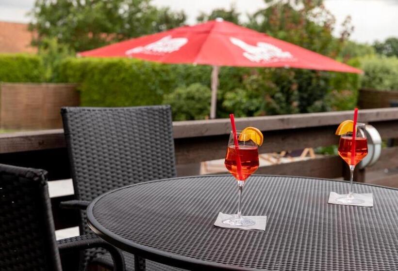 فندق Zur Post Ochsendorf