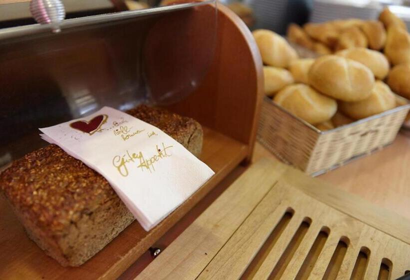 Kurparkhotel Gemünd