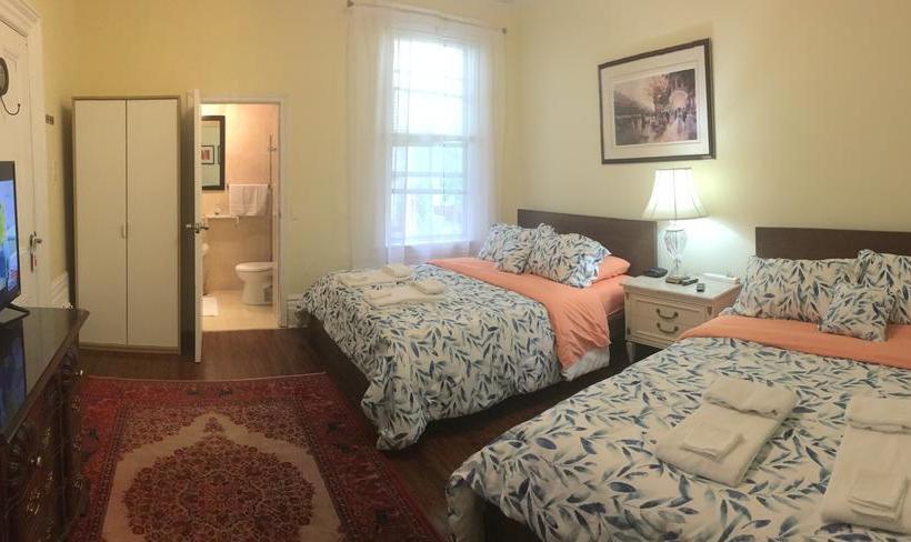 مبيت وإفطار Toronto Garden Inn