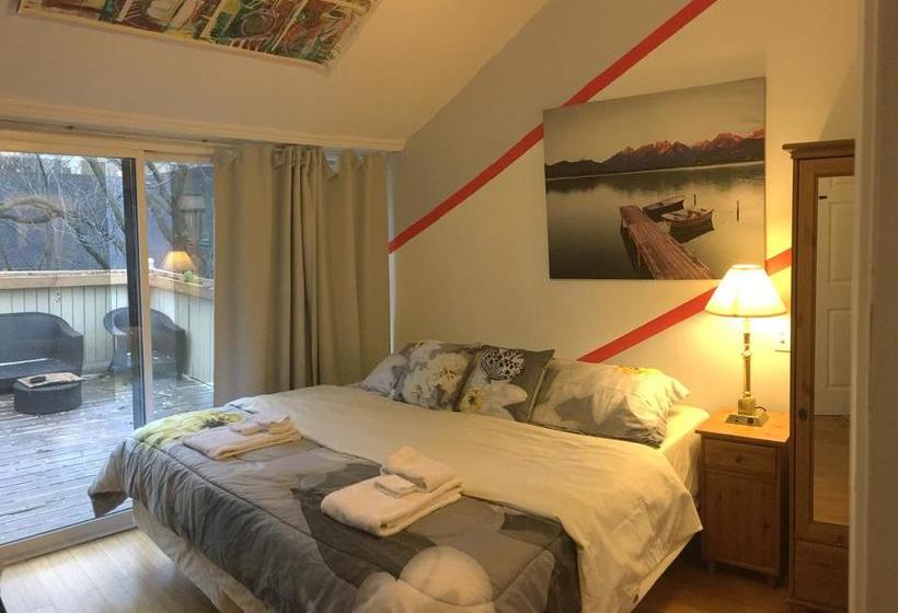 مبيت وإفطار Toronto Garden Inn