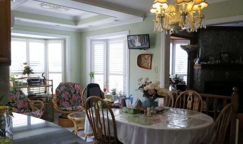 酒店 All Seasons Bed & Breakfast