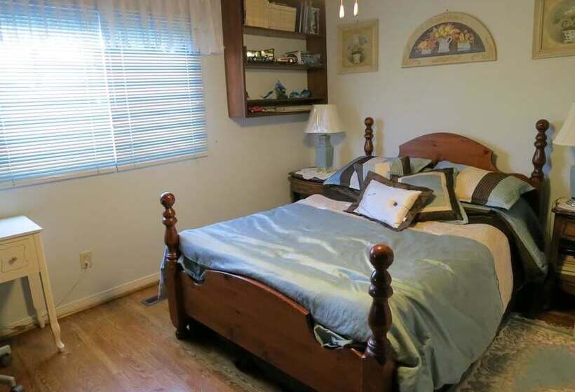 酒店 All Seasons Bed & Breakfast