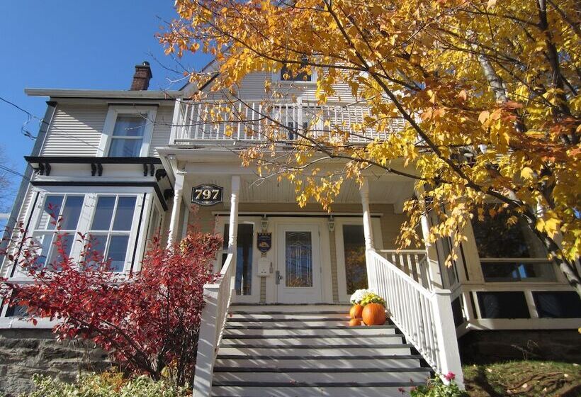 호텔 Auberge Marquis De Montcalm