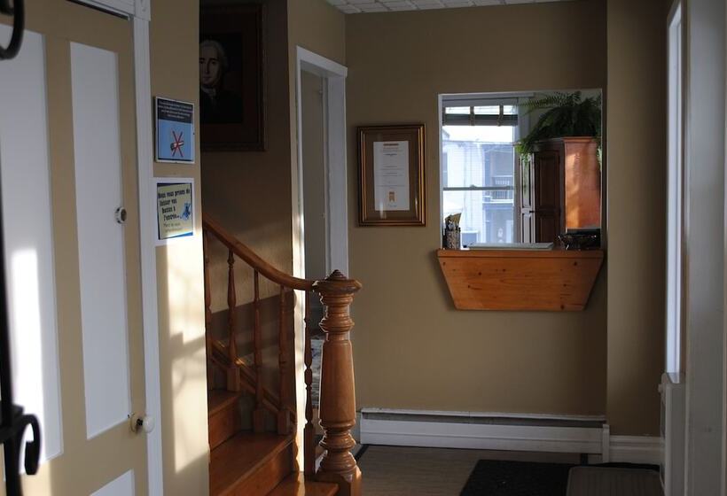 호텔 Auberge Marquis De Montcalm