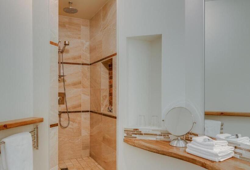 Отель Auberge Nuits St Georges