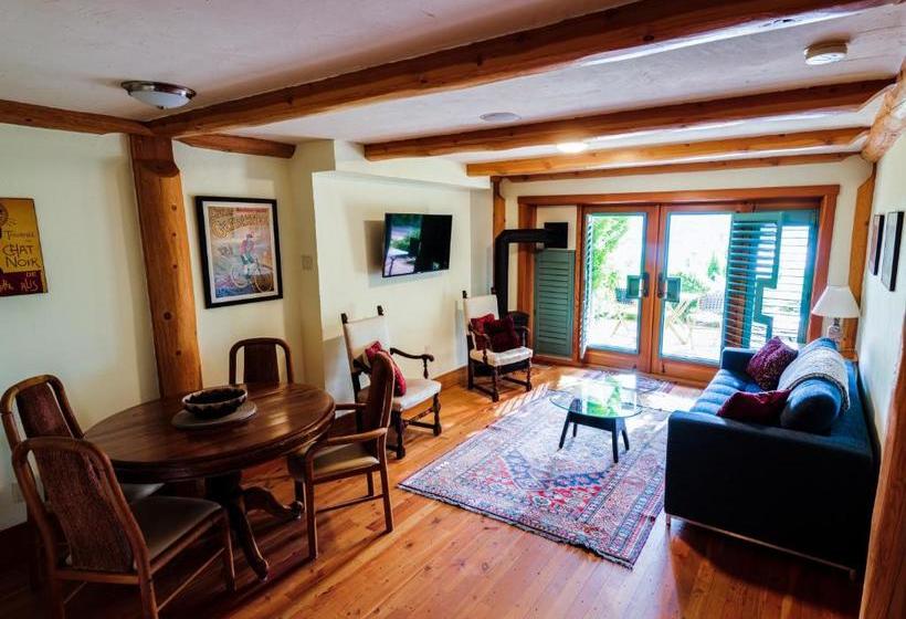 Hotel Bench d'Or Naramata