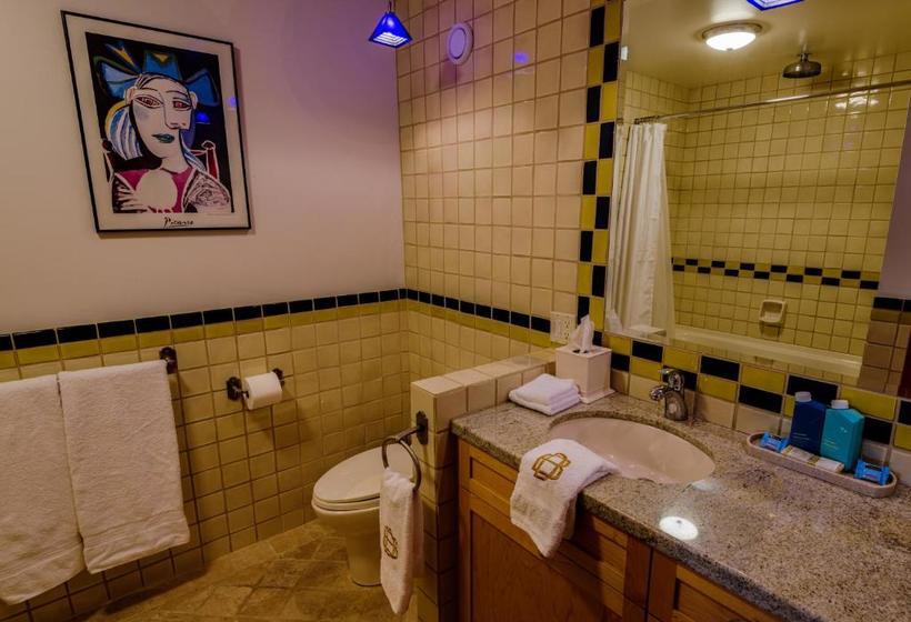 Hotel Bench d'Or Naramata