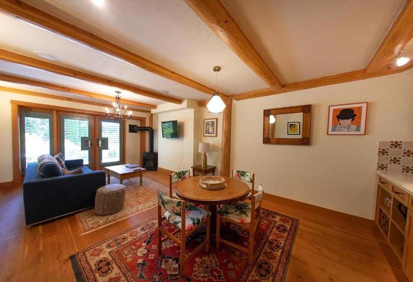 Hotel Bench d'Or Naramata