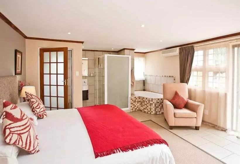 هتل Boulders Lodge & Spa