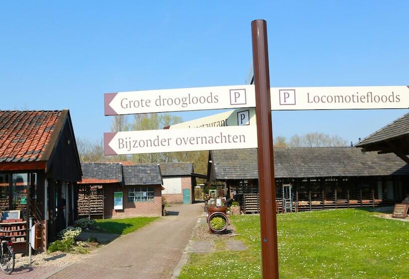 Отель Buitengoed De Panoven