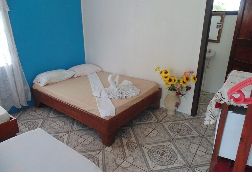 هتل Cabinas Miss Miriam 2