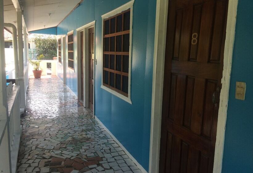 هتل Cabinas Miss Miriam 2