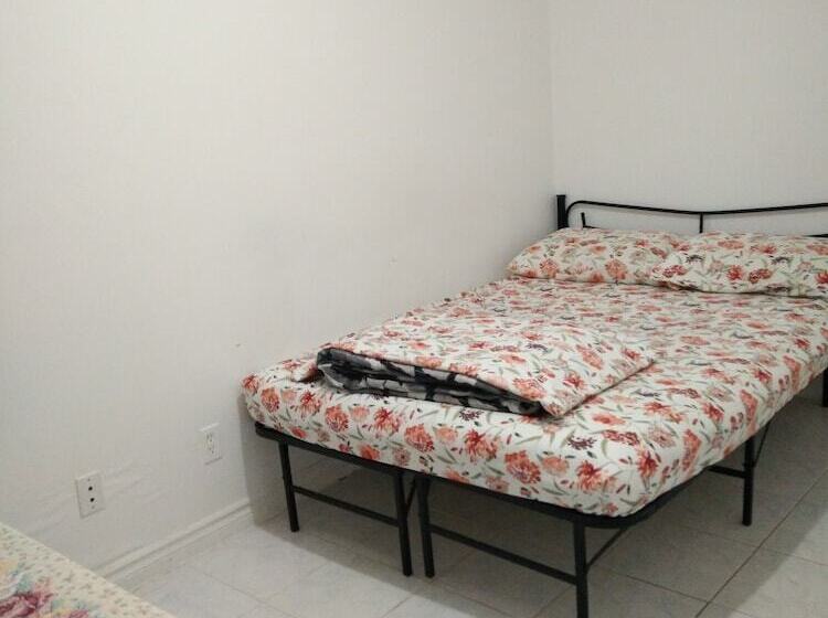 فندق Chinatown Travellers Home