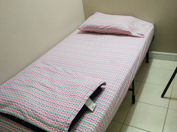 فندق Chinatown Travellers Home