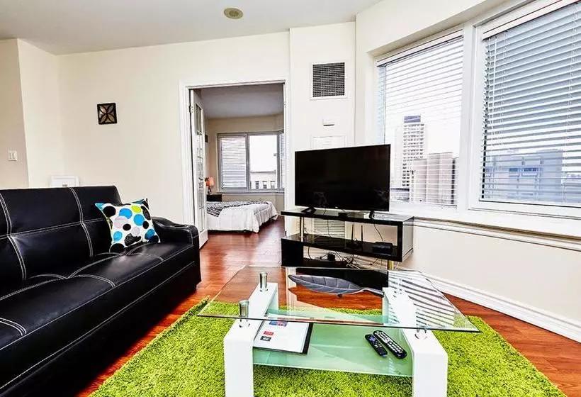 ホテル Corporate Stays Downtown Ottawa Furnished Suites-laurier Ave