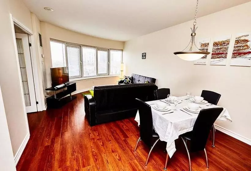 ホテル Corporate Stays Downtown Ottawa Furnished Suites-laurier Ave