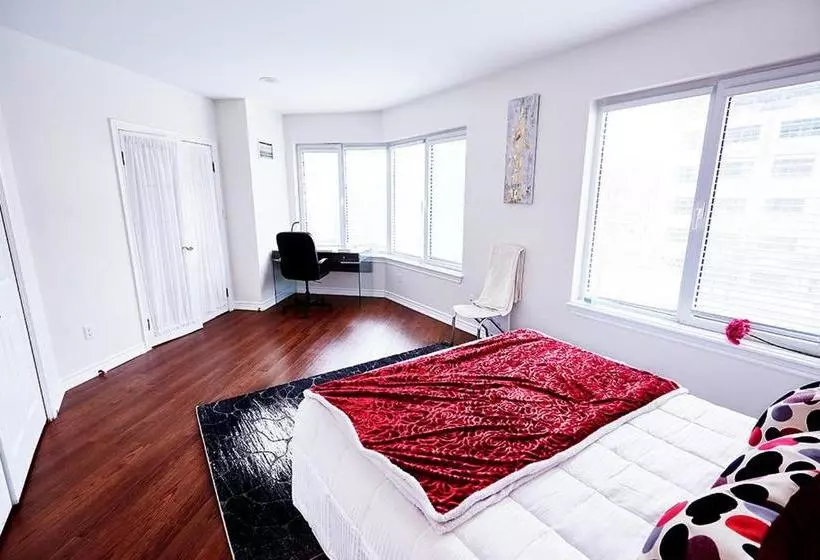 ホテル Corporate Stays Downtown Ottawa Furnished Suites-laurier Ave
