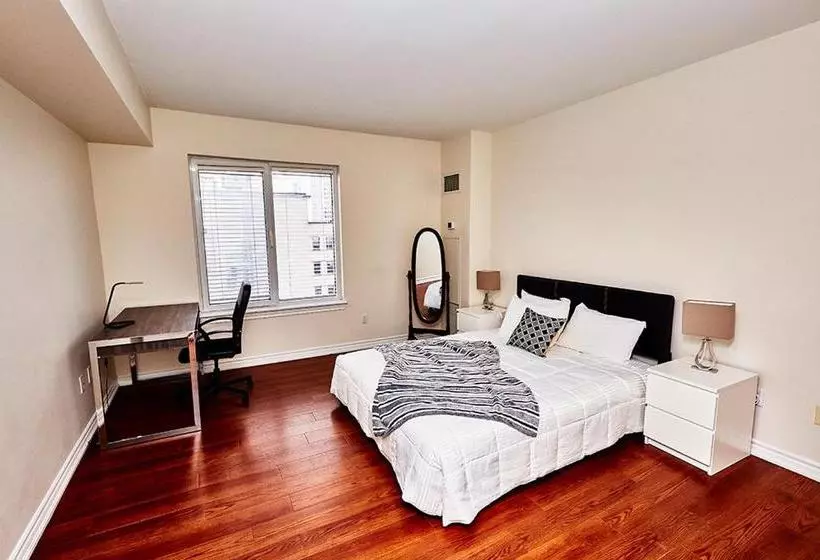 ホテル Corporate Stays Downtown Ottawa Furnished Suites-laurier Ave