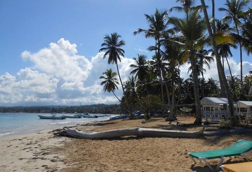 هتل Costarena Beach