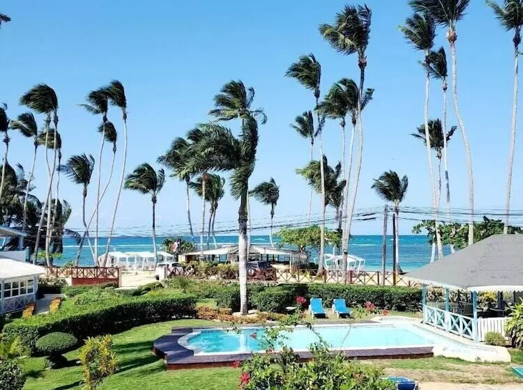 هتل Costarena Beach