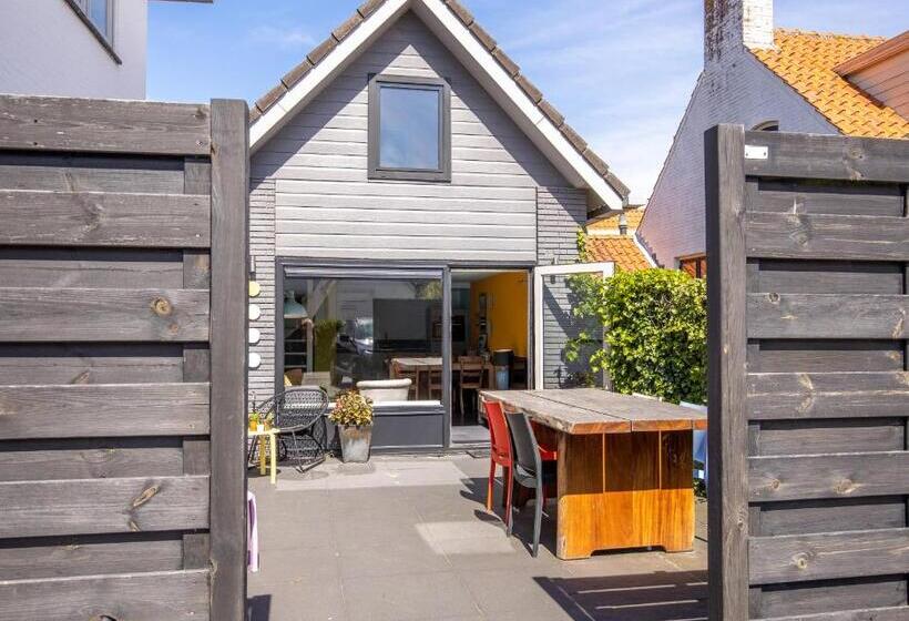 ホテル Domburg4you