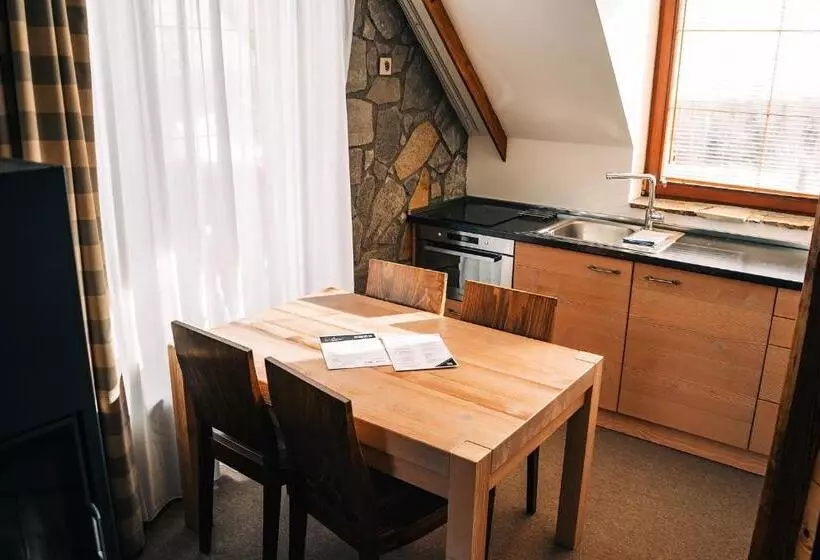 Aplend Hotel Kukučka