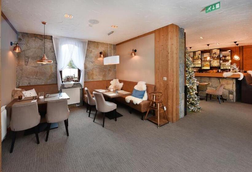 Aplend Hotel Kukučka