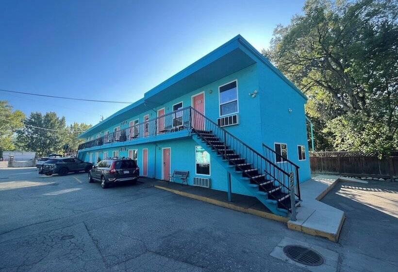 Hotell Lakeside Villa & Nordic Spa