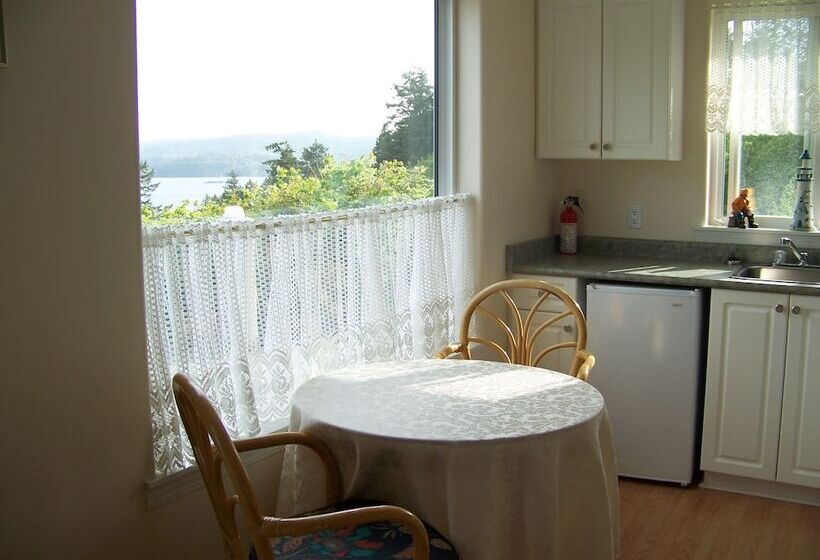 בית מלון כפרי Moonlit Cove B&b