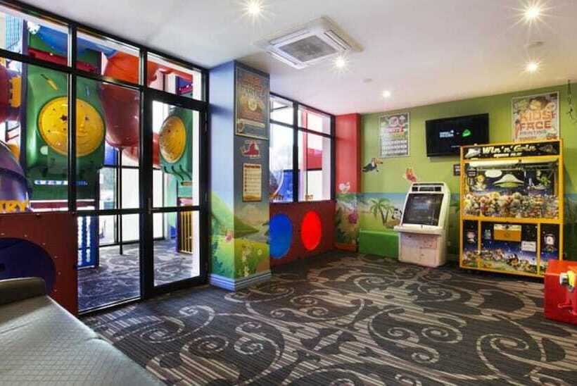 فندق Nightcap At Skyways