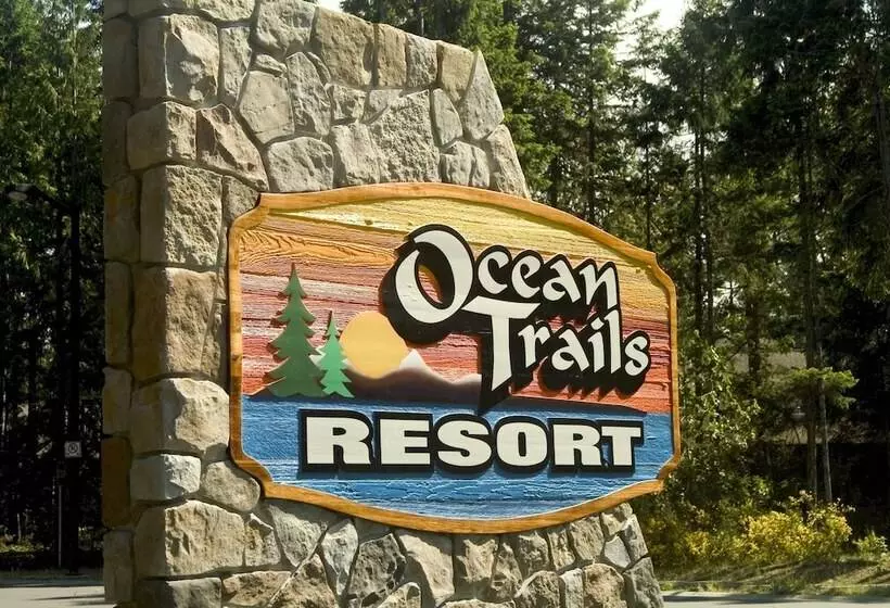 هتل Ocean Trails Resort