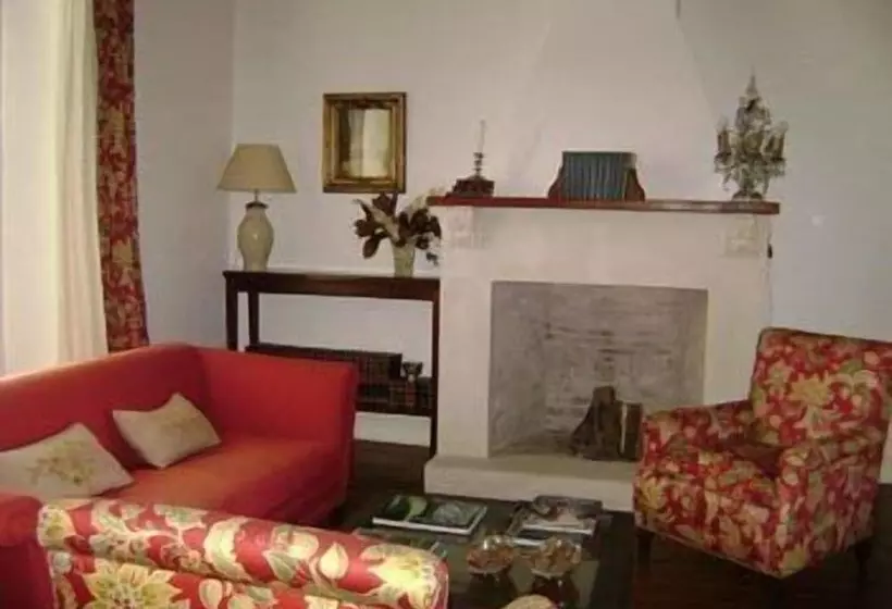 Hotelli Posada De La Plaza
