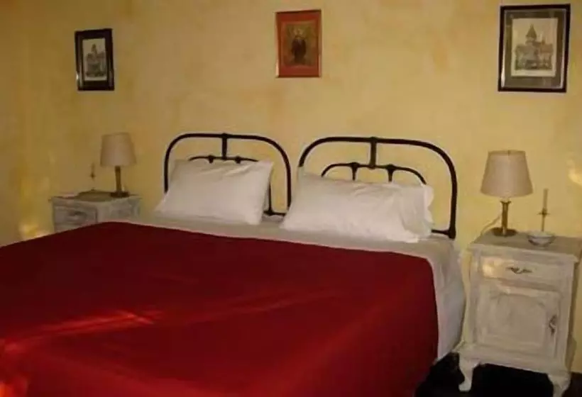 Hotelli Posada De La Plaza