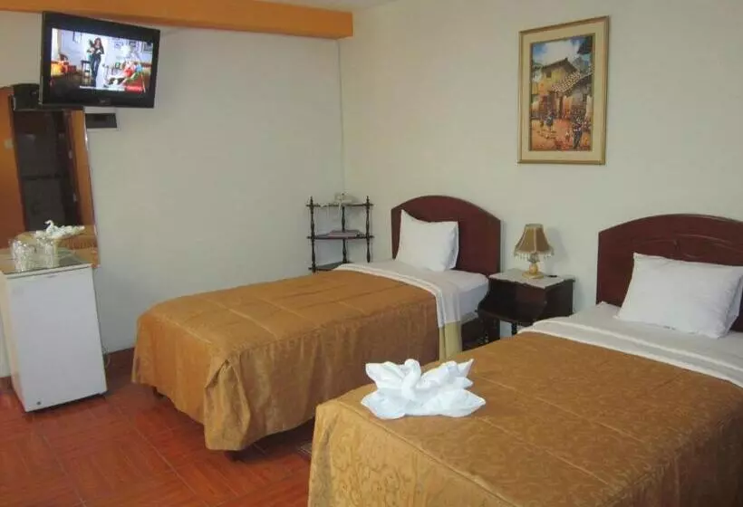 هتل Suite Plaza
