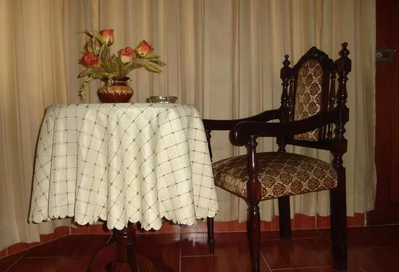 هتل Suite Plaza
