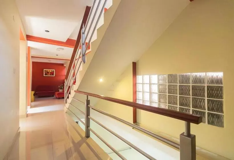 هتل Suite Plaza