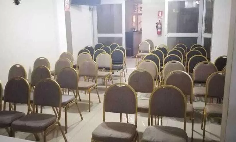 هتل Suite Plaza