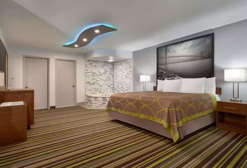 Hotelli Super 8 By Wyndham Windsor/dougall