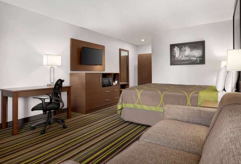 فندق Super 8 By Wyndham Windsor/dougall