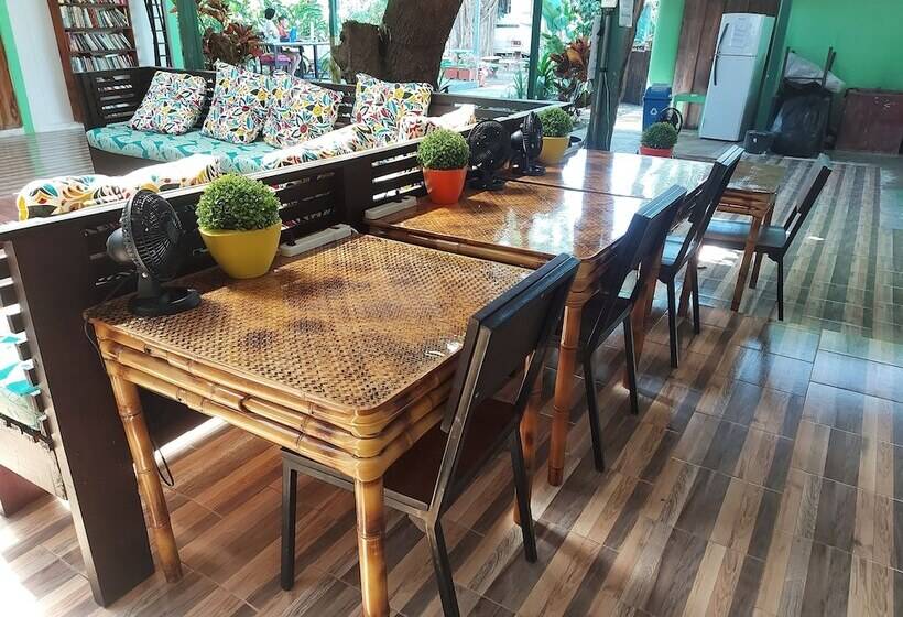 בית מלון כפרי Tucan